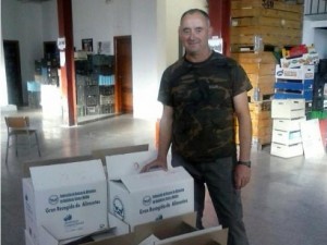 Momento de la entrega de la carne por parte de la S.C. Campo Dauro a la Federación de Bancos de Alimentos. © FAC. 