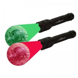 Linterna ledwave con filtro rojo / verde. Puedes encontrarlas en la web de Ardesa.