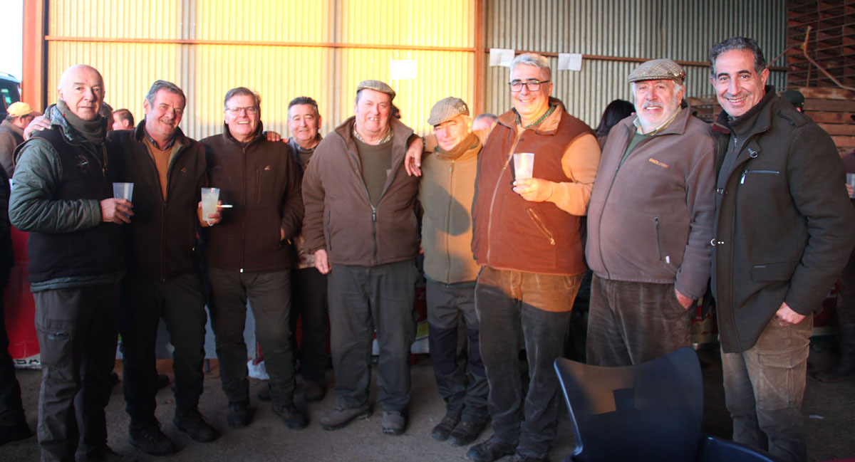 En Las Mengachas monteros