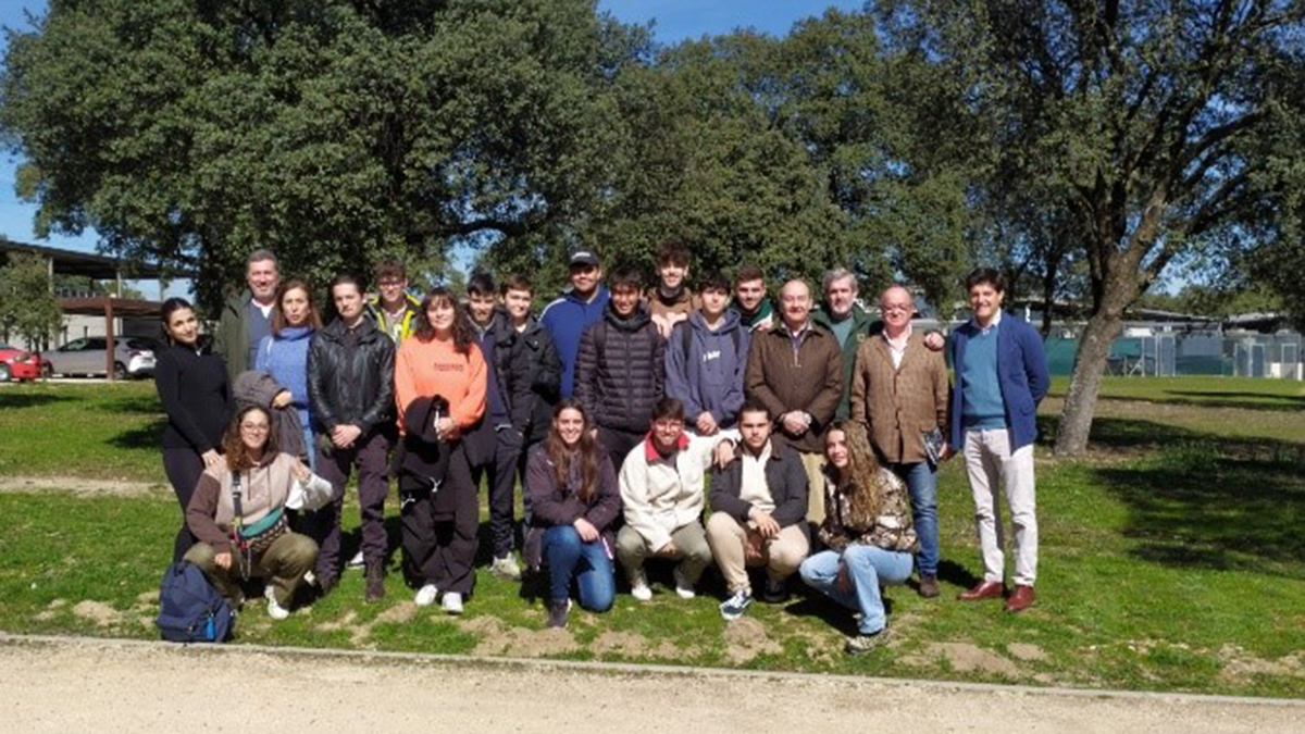 Foto de grupo de la Escuela de la Vid.