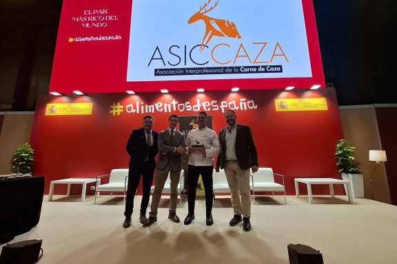 el Premio ASICCAZA Javier